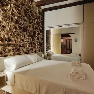 https://old-town-apartment.hotelsalgherosardinia.com
